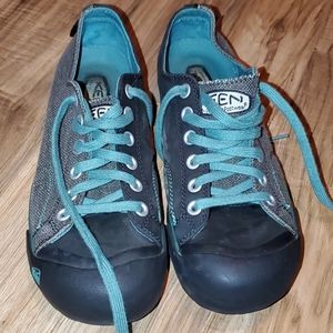 Keen shoes